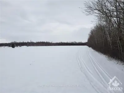 6205 DUNNING Road, Orleans - Cumberland and Area, ON K0A 3H0
