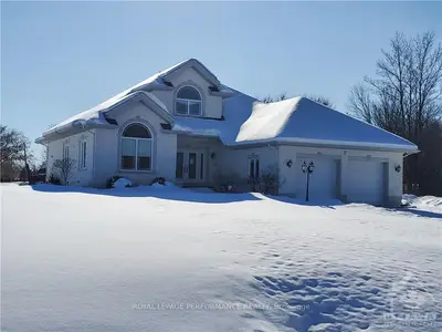 2020 CASSANDRA Street, Orleans - Cumberland and Area, ON K0A 3H0