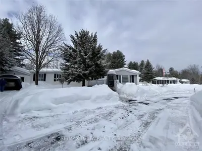 5279 COUNTY ROAD 17 19, Alfred and Plantagenet, ON K0B 1A0
