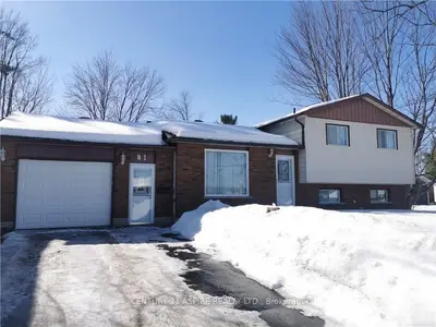 81 HEMLOCK Street, Petawawa, ON K8H 3C3
