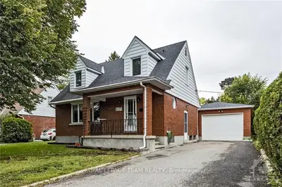 1075 CHEVRIER Street, Carlington - Central Park, ON K1Z 6M6