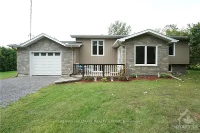 2438 GAGNE Road, Clarence-Rockland, ON K0A 2A0