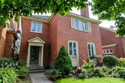 230 FOURTH Avenue, Glebe - Ottawa East and Area, ON K1S 2L8