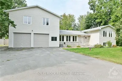 844 RIVER Road, Blossom Park - Airport and Area, ON K4M 1B2