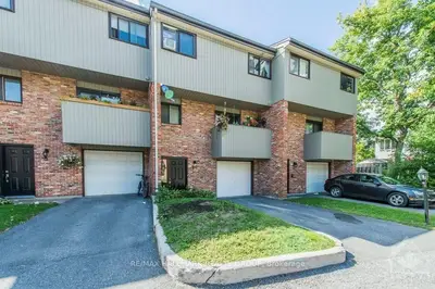 50 GREENBANK Avenue 2, South of Baseline to Knoxdale, ON K2H 8R3