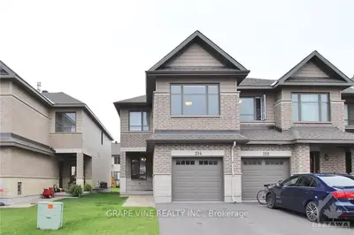 214 PURCHASE Crescent, Stittsville - Munster - Richmond, ON K2S 2L8