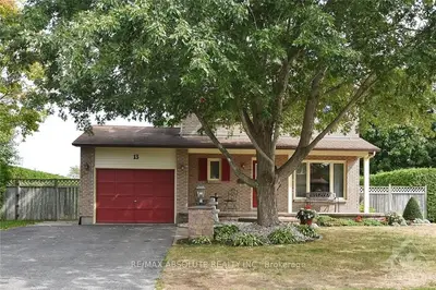 13 DENHAM Way, Stittsville - Munster - Richmond, ON K2S 1H6