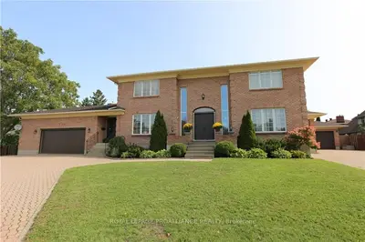 110 Fraser Court, Brockville, ON K6V 6S3