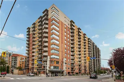 429 SOMERSET Street W 801, Ottawa Centre, ON K2P 2P5