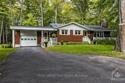 2651 WHITE LAKE Road, McNab/Braeside, ON K7S 3G9