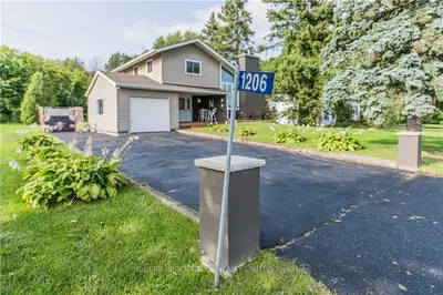 1206 COUNTY ROAD 2 Road W, Elizabethtown-Kitley, ON K6V 5T3