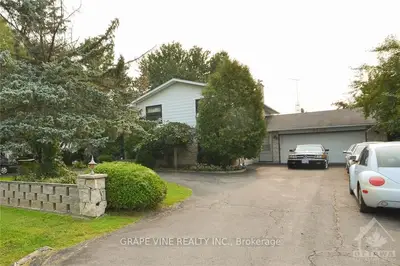 6595 MARINA Drive, Manotick - Kars - Rideau Twp and Area, ON K4M 1B3