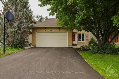 1657 TEAKDALE Avenue, Orleans - Convent Glen and Area, ON K1C 6M2