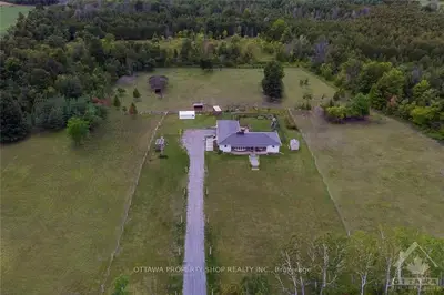 2428 GREY'S CREEK Road, Greely - Metcalfe - Osgoode - Vernon and Area, ON K4P 1N7