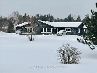 24 MARQUARDT Lane, Bonnechere Valley, ON K0J 1T0