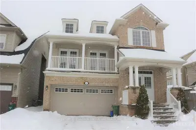 3722 RIVERBREEZE Street, Barrhaven, ON K2J 0S1