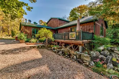 530 Miner's Point Road, Tay Valley, On K7h 3c5