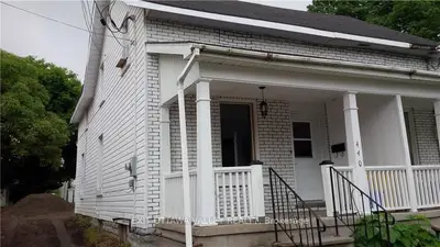 440 ISABELLA Street, Pembroke, ON K8A 4P5