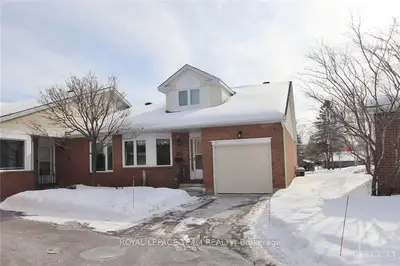 24 INNESBROOK Court, Stittsville - Munster - Richmond, ON K2S 1C7
