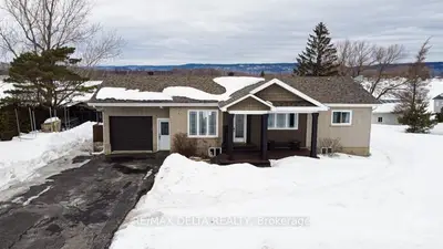 2802 BAY Road, Champlain, ON K0B 1K0