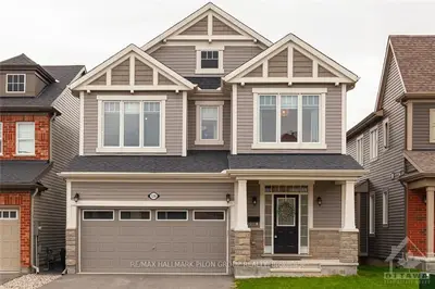 126 SWEETVALLEY Drive, Orleans - Cumberland and Area, ON K4A 1A4