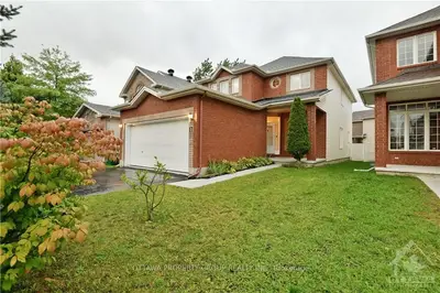17 BELLINGHAM Place, Hunt Club - South Keys and Area, ON K1T 4B1