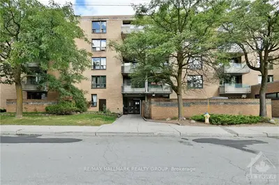 1177 Belanger Avenue 310, Billings Bridge - Riverside Park And Area, On K1h 8n7