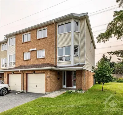 6 CRESTLEA Crescent A, Tanglewood - Grenfell Glen - Pineglen, ON K2G 4N1