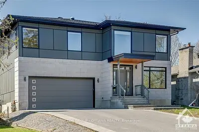318 MOUNTBATTEN Avenue, Alta Vista and Area, ON K1H 5W3