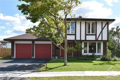 1328 CAHILL Drive, Hunt Club - South Keys and Area, ON K1V 7K4