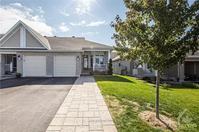215 VOIE DE BROUAGE Way, Orleans - Cumberland and Area, ON K4A 0Y5