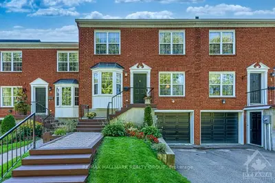 2 COUNTRY CLUB Place, Brockville, ON K6V 6T5
