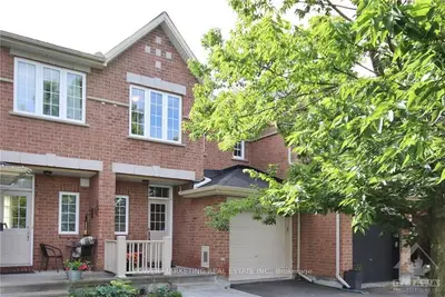 875 SCHOONER Crescent, Blossom Park - Airport and Area, ON K1V 1Y3