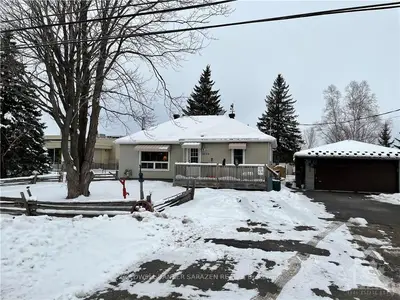 4023 Carling Avenue, Kanata, ON K2K 2A3