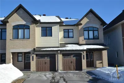 170 CALVINGTON Avenue, Kanata, ON K2T 0H9