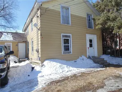 653 ZAIRE Street, Prescott, ON K0E 1T0