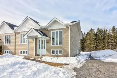 530 DEVISTA Boulevard B, Alfred and Plantagenet, ON K0B 1A0