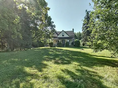 5706 FERNBANK Road, Stittsville - Munster - Richmond, ON K2S 1S3