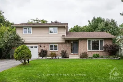 125 MARTIN Street, Stittsville - Munster - Richmond, ON K0A 2Z0