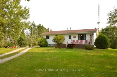 150 NOONAN SIDE Road, Tay Valley, ON K7H 3C5
