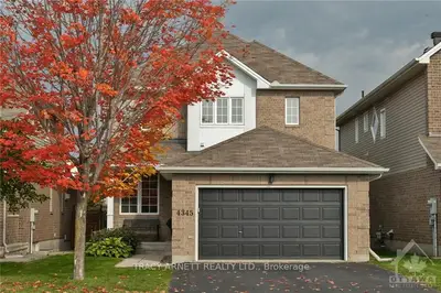 4345 Goldeneye Way, Blossom Park - Airport And Area, On K1v 2h1