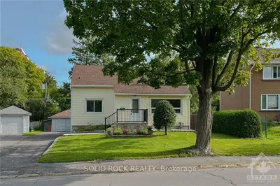 1593 Dorion Avenue, Alta Vista And Area, On K1g 0j7