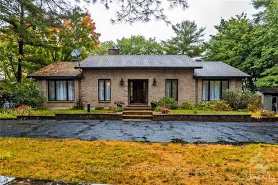 4016 ARMITAGE Avenue, Constance Bay - Dunrobin - Kilmaurs - Woodlawn, ON K0A 1T0