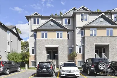 1072 REDTAIL, Cyrville - Carson Grove - Pineview, ON K1J 0A9
