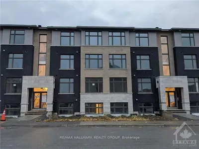 225 Citiplace Drive B, Cityview - Parkwoods Hills - Rideau Shore, On K2e 0a8