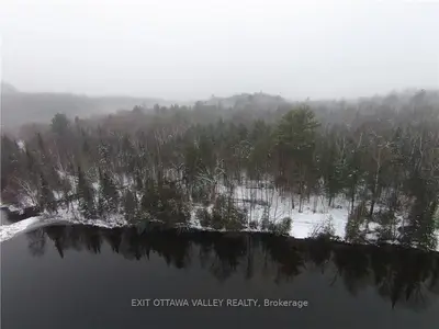 87 MCMASTER LAKE Lane, Madawaska Valley, ON K0J 1B0