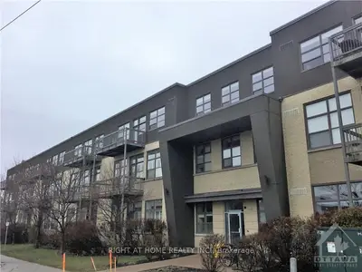 345 ST DENIS Street 314, Vanier and Kingsview Park, ON K1L 5J1