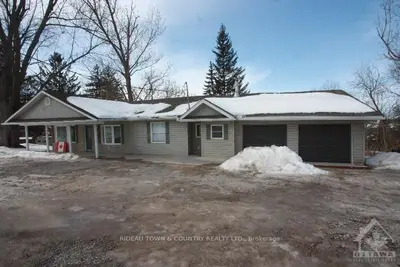 928 Ward Street, Selwyn, On K0l 1h0