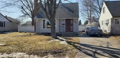 566 Elizabeth Street, Pembroke, ON K8A 1W8