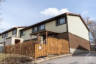 2960 PENNY Drive 1, Britannia Heights - Queensway Terrace N and Area, ON K2B 6H5